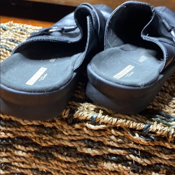 Clarks Black Leather Flats - Picture 5 of 7